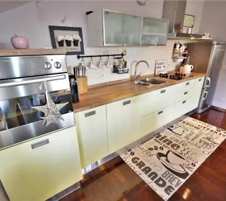 Appartement In Mit Terrasse *